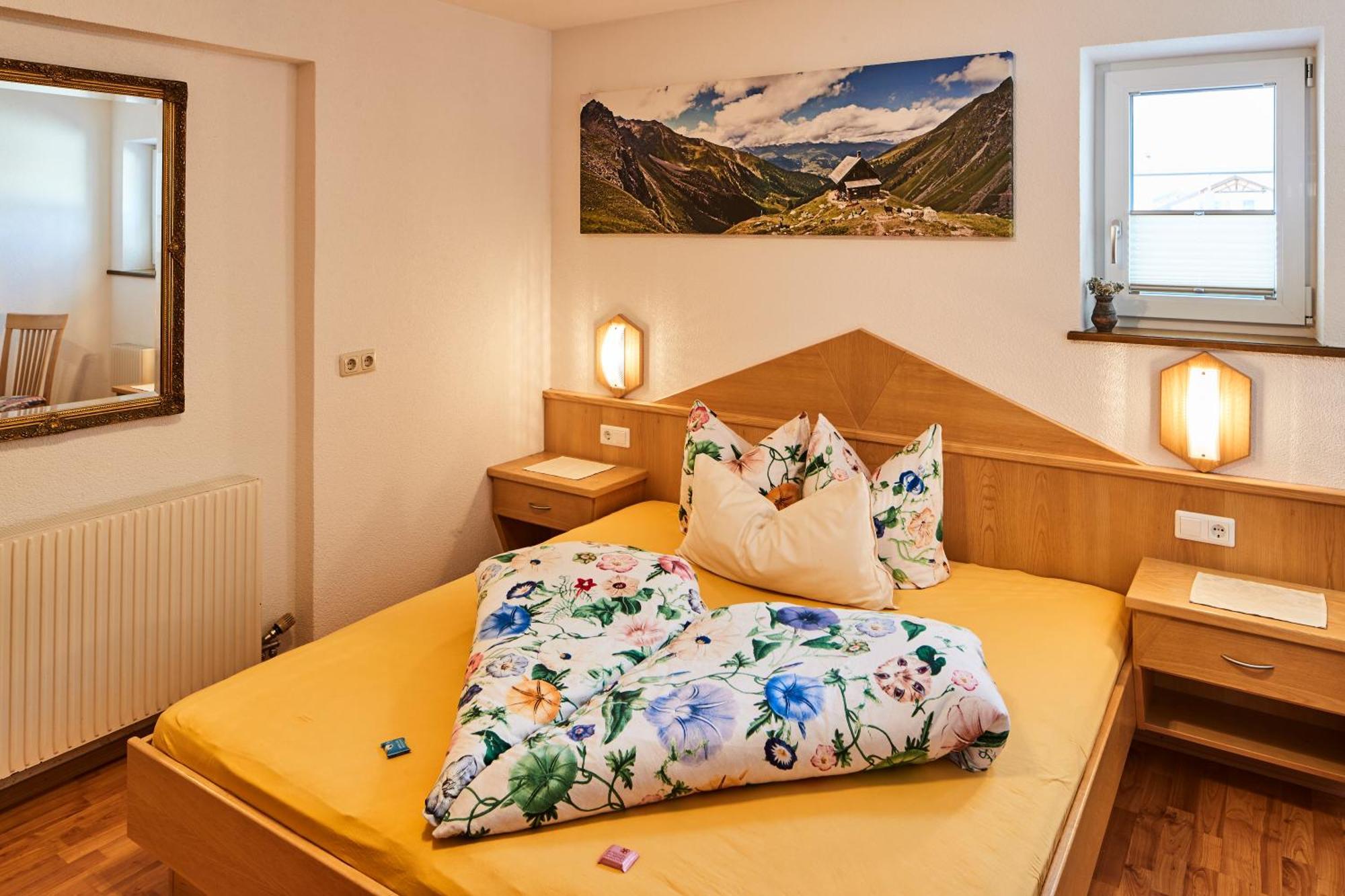 Das Edelweiss - Apartment Kuprian Ried im Oberinntal Exteriér fotografie